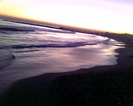 la plage de carnon un soir d'hiver